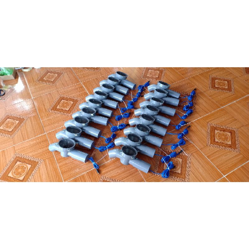 Máy V6 Cho Gà Chim Cá Ăn Tự Động An TCS