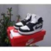 [Tặng Box/bill] Giày thể thao J0RDAN Đen trắng cao cổ | BigBuy360 - bigbuy360.vn