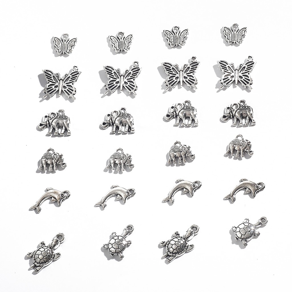 CHARMS CHARMS Mặt Dây Chuyền Mạ Bạc Hình Động Vật Dễ Thương