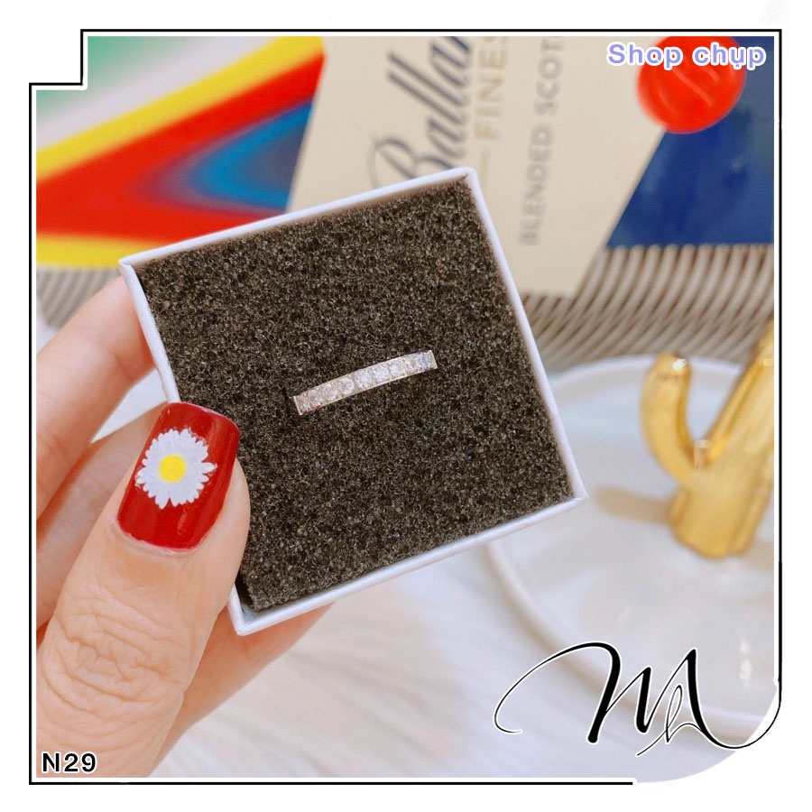 Nhẫn nữ Titan đính đá trắng nửa vòng - Măng's House N29