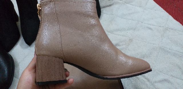 Boot da hãng dusto