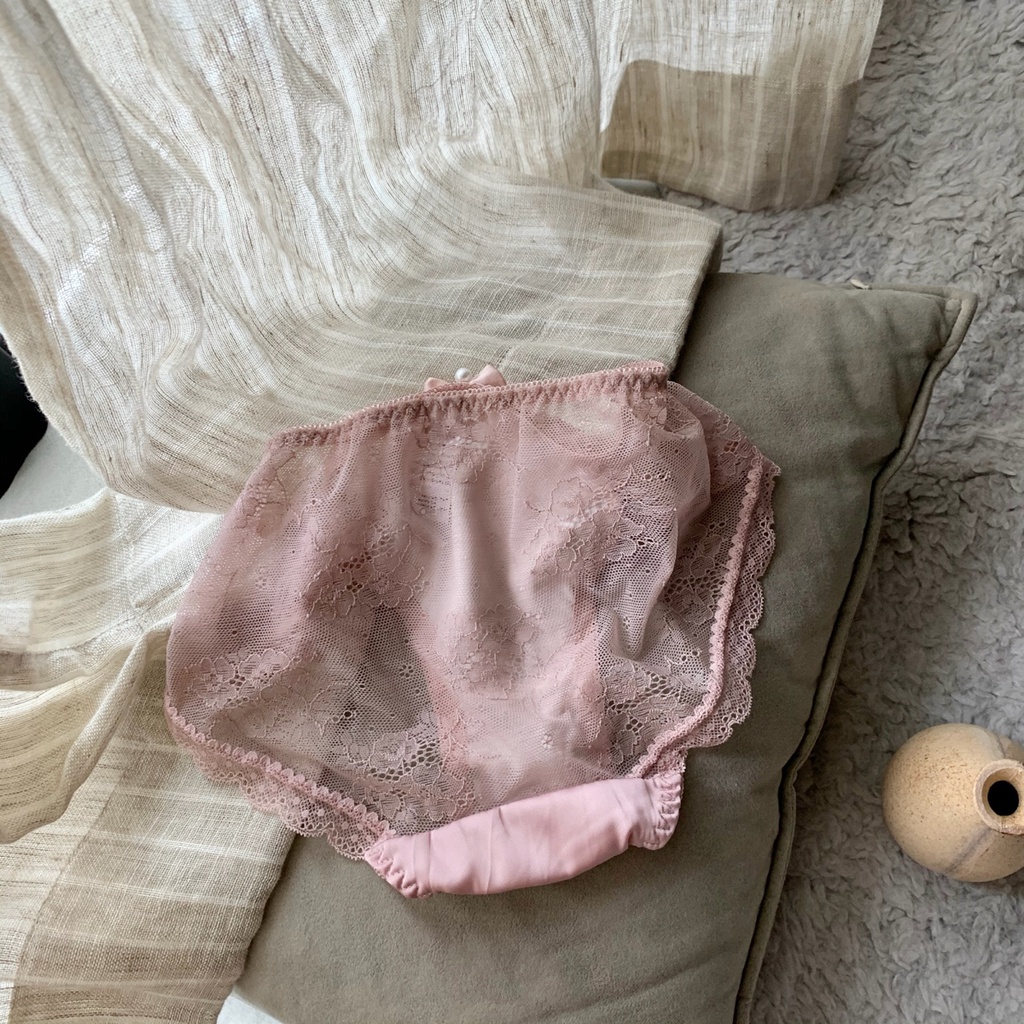 Quần lót cạp thấp vải satin phối ren đính nơ thời trang quyến rũ cho nữ