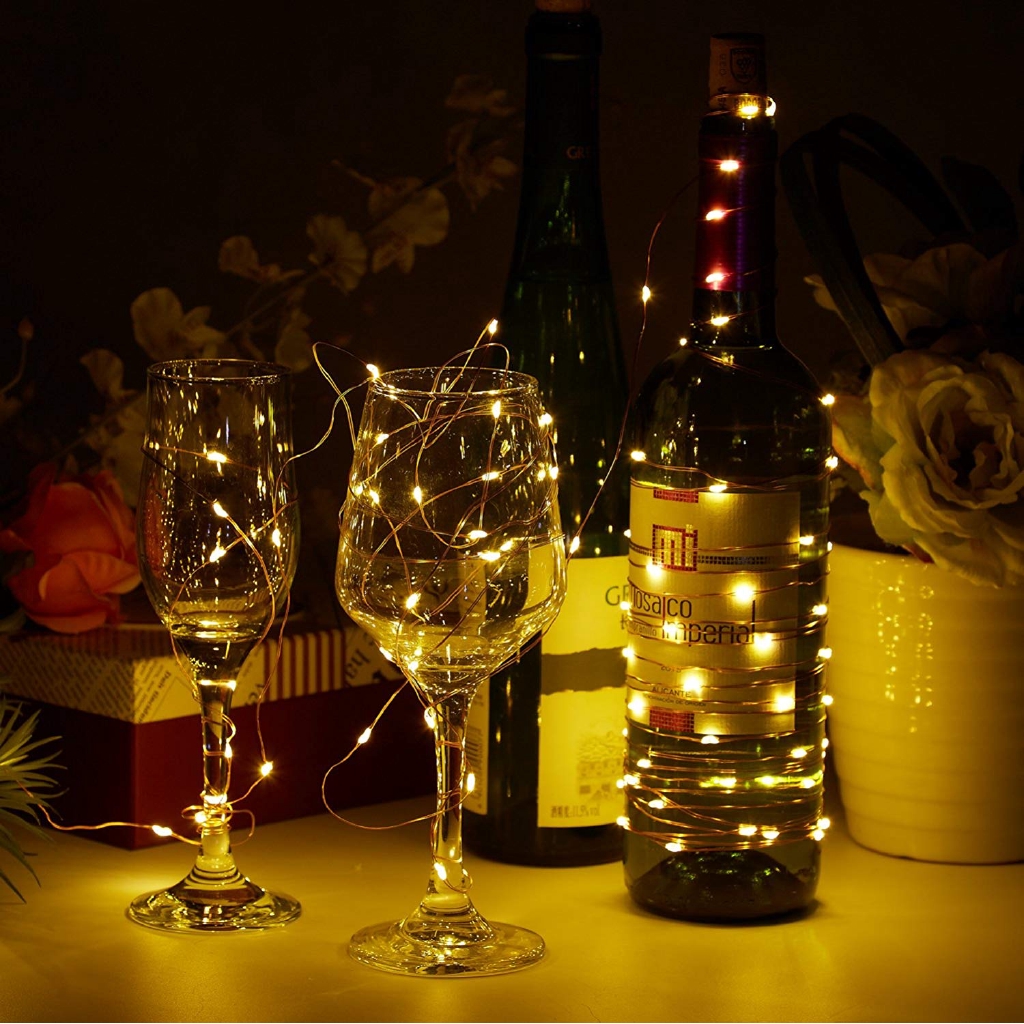 Dây đèn LED chạy bằng pin dùng trang trí dịp Giáng sinh/đám cưới