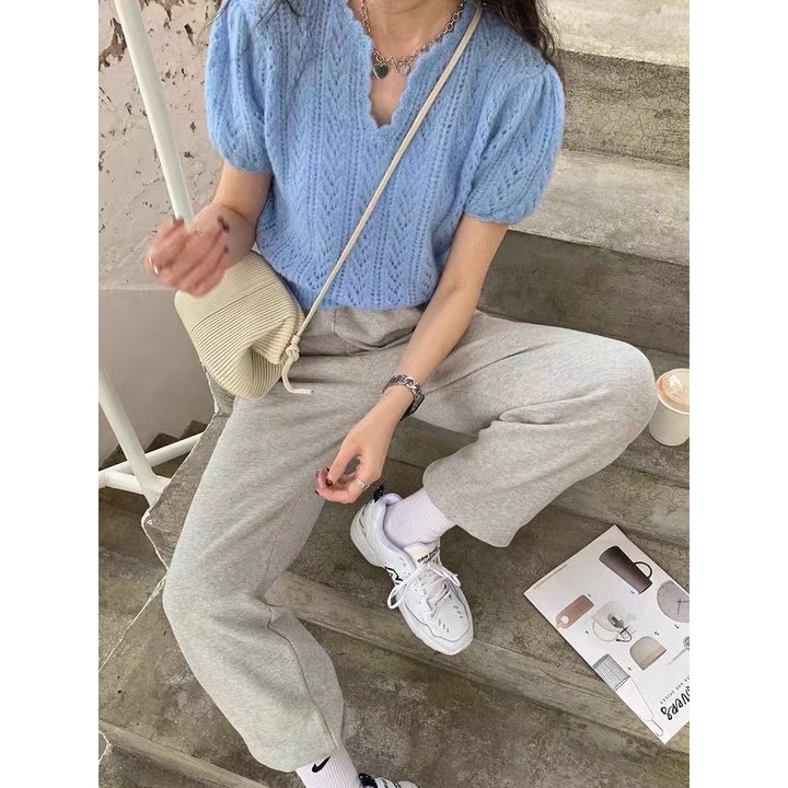 Áo Len Tay Ngắn Cổ Chữ V Thiết Kế Đục Lỗ Thời Trang Cho Nữ