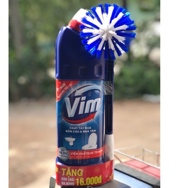 Chai Vim 880ml Tẩy ToiLlet Tặng Túi lau Sàn SunLight /BÀN CHẢI