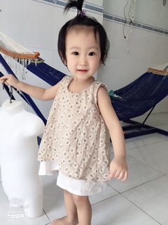Váy áo chất thô bé gái