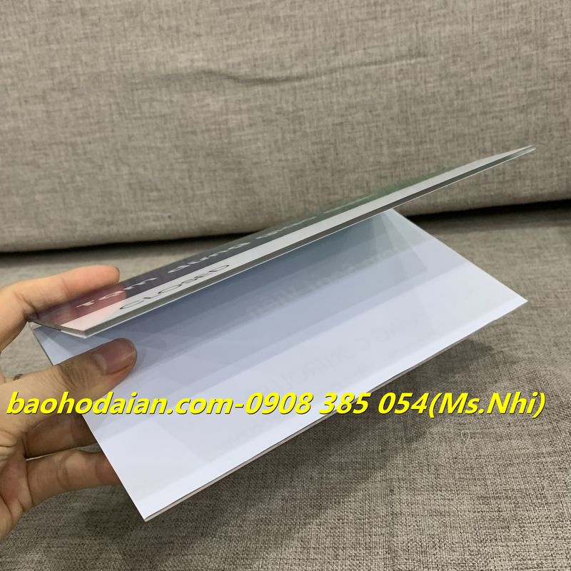 Bảng chức danh 2 mặt để bàn chất liệu mica KT10x20cm- Hình thật