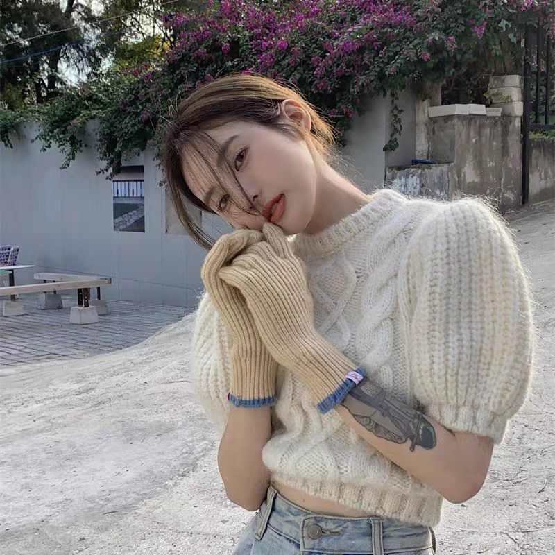 Áo Sweater cổ tròn dáng ôm lưng cao kiểu Âu Mỹ thời trang mùa thu 2021 cho nữ | BigBuy360 - bigbuy360.vn