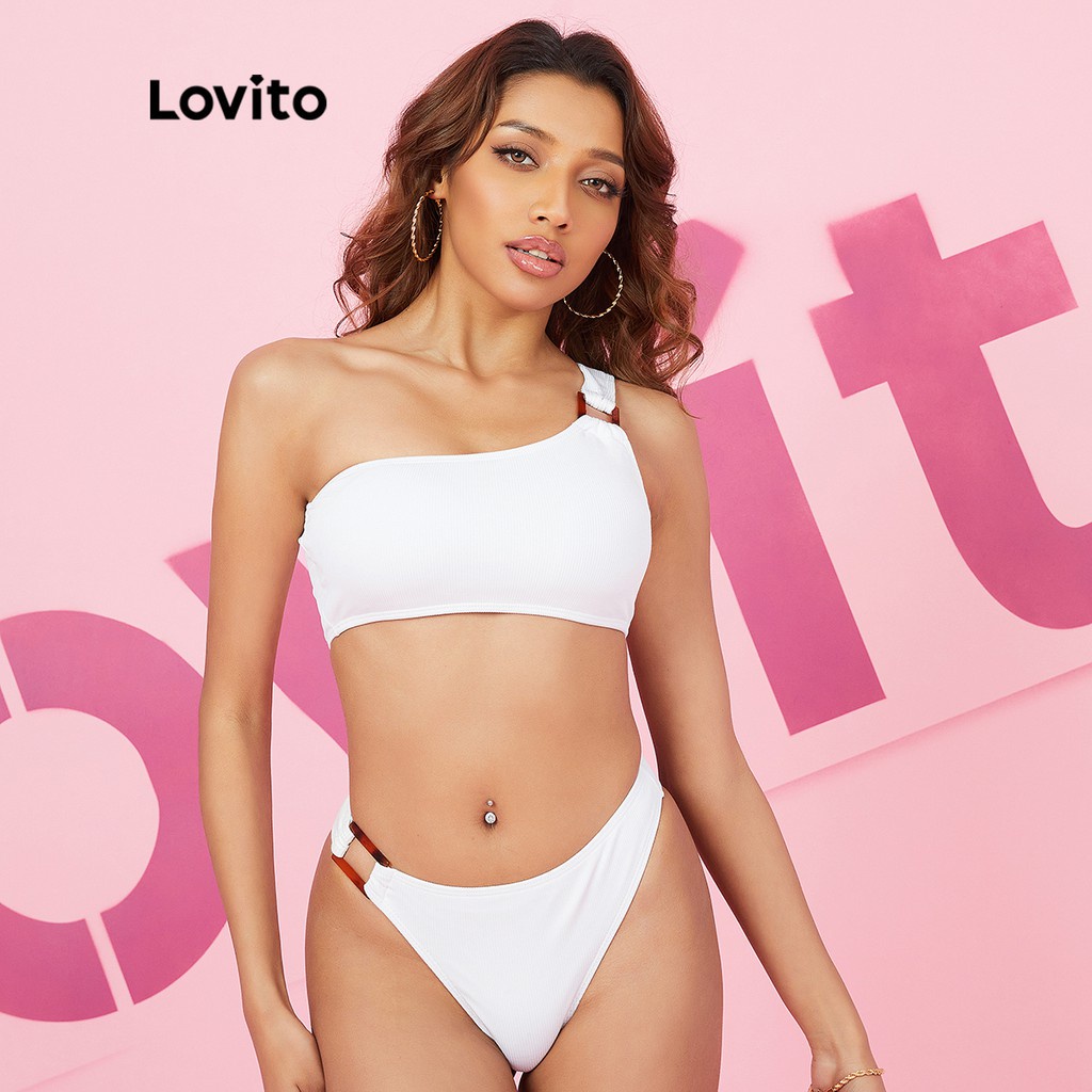 Set bikini Lovito trễ vai kiểu dáng không đối xứng màu trơn sexy L16X215 (màu trắng)