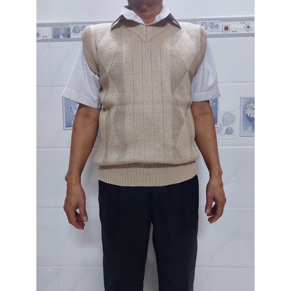 Áo len nam sat nách