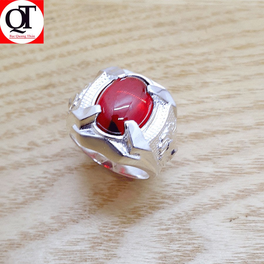 Nhẫn nam bạc ta đúc nguyên chiếc mặt đá hình ovan màu đỏ , đen trang sức Bạc Quang Thản  – QTNU5