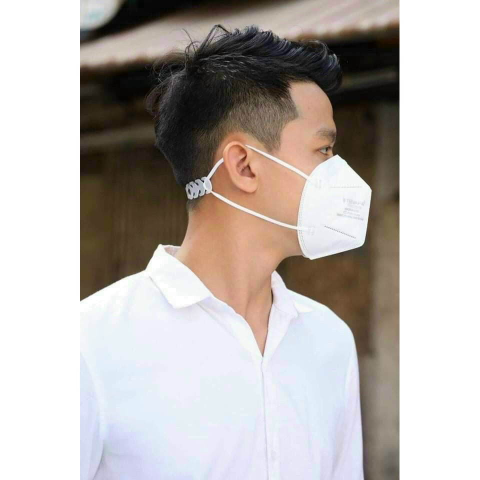 Móc đeo khẩu trang giúp bạn giữ khẩu trang ko bị rớt khi đeo, bảo vệ an toàn mùa dịch.