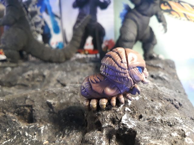 Mô hình đồ chơi khủng long Godzilla. Kaiju Sâu Mothra siêu kute.