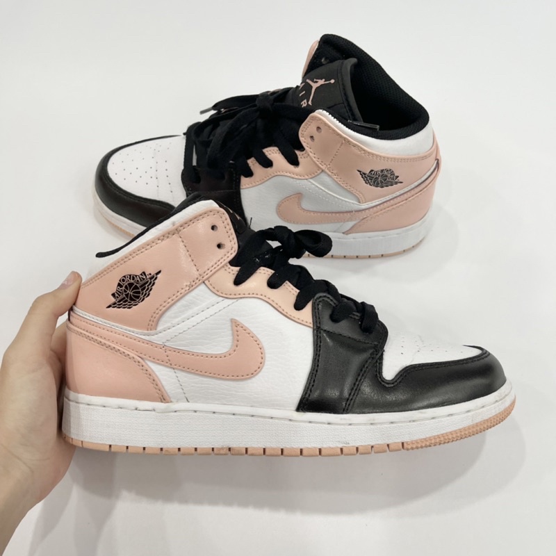Jordan mid hồng size 40