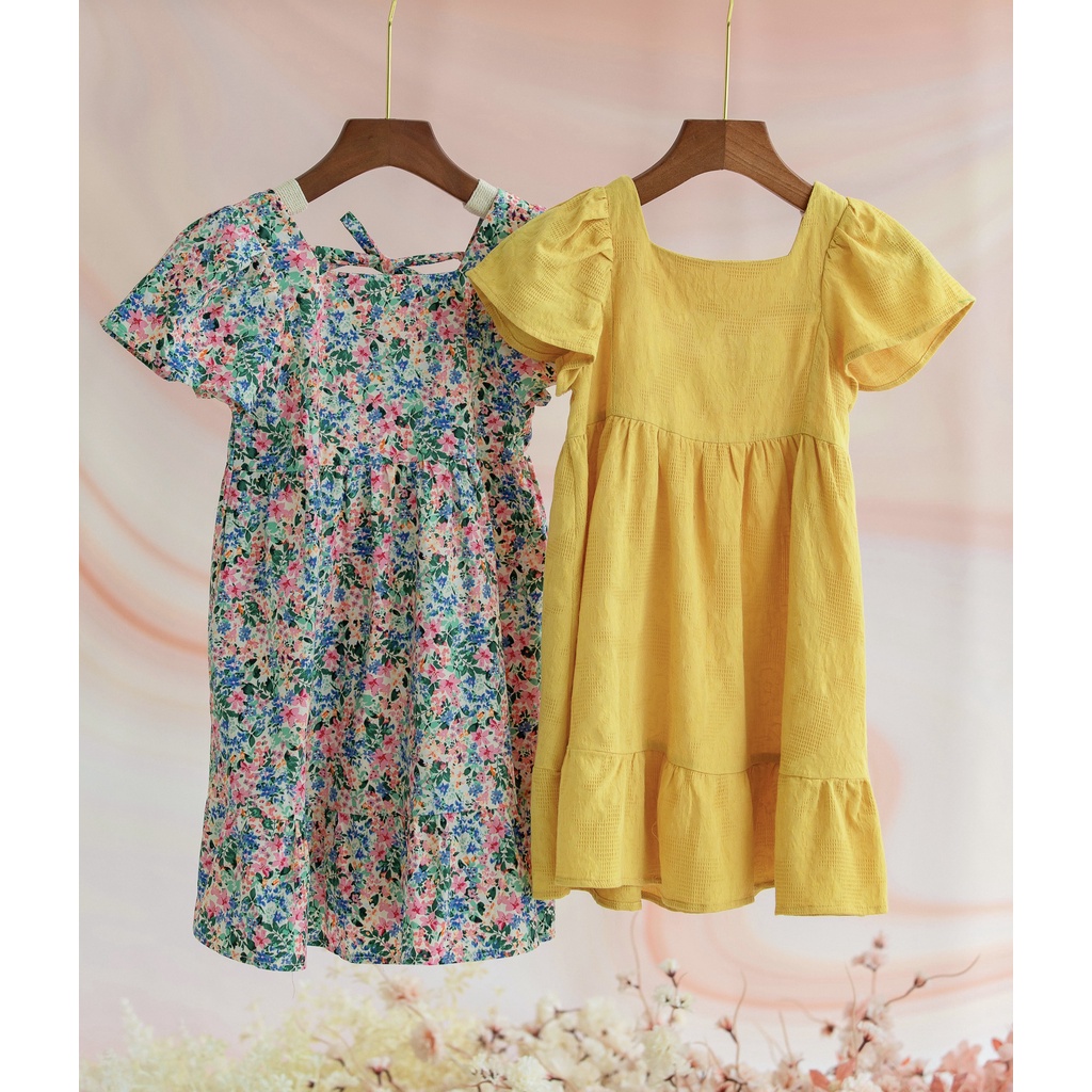 [LITTLE PINK] CALLA DRESS - Váy thô có chun ở lưng bé gái