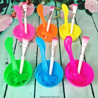 Bộ dụng cụ đắp mặt nạ 5 món tiện lợi