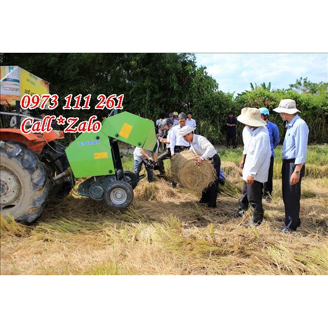 Máy cuốn rơm SCM-0850 gắn cho máy cày nhỏ gọn