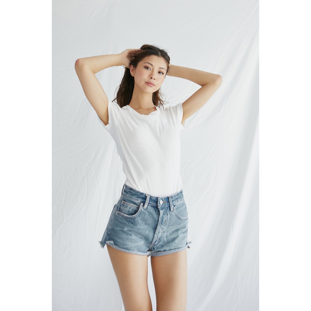 TheBlueTshirt - Quần Shorts Jeans Lưng Cao Nữ - The Shorts You’ve Been Waiting For - 90s Wash