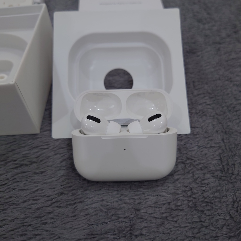 Tai Nghe không dây Air PRO kết nối Bluetooth Định Vị, Đổi Tên, Sạc Không Dây, Dùng Cho IOS và Androi