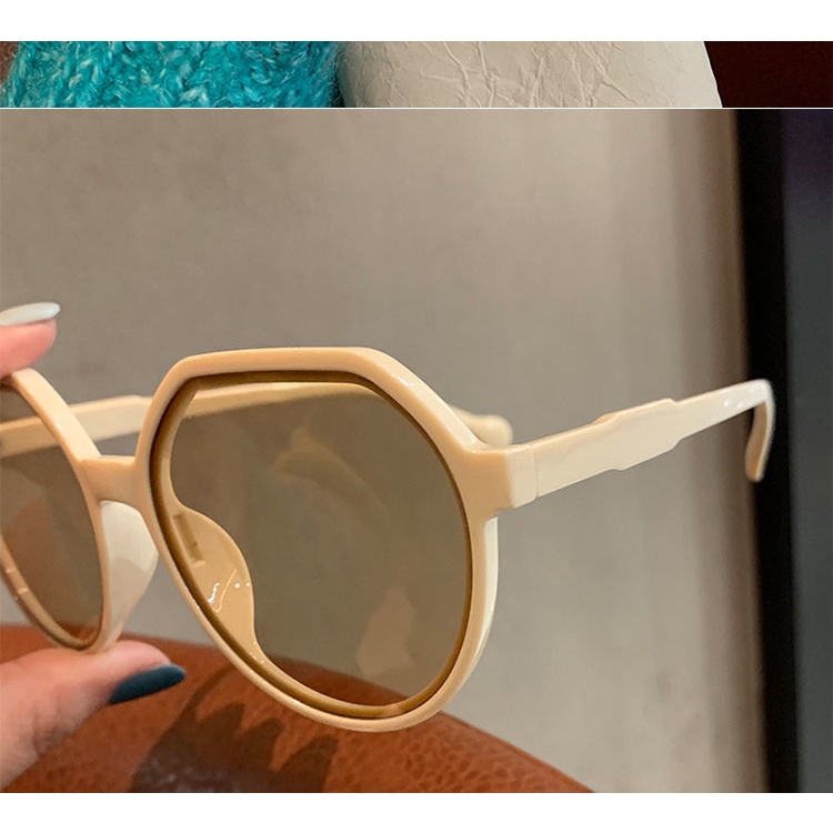 Kính mát tròng to bản nhỏ phong cách retro