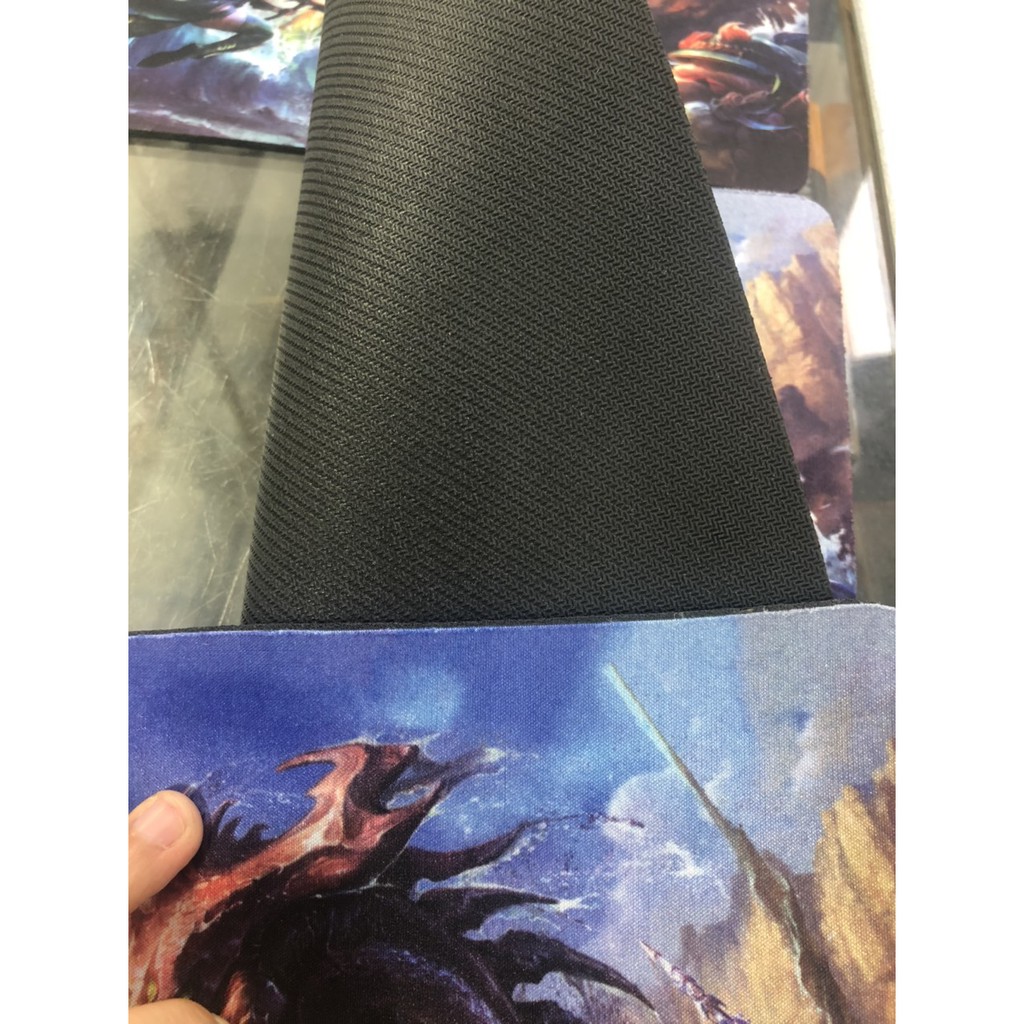 Lót chuột  26x21cm dày 3 li -hình game- Giúp Lướt Chuột Êm Ái