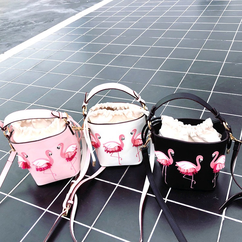 Women's bag 2019 explosion flamingo bucket bag ins little fairy shoulder bag