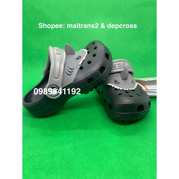 dép Cross cho bé 2 mẫu lựa chọn