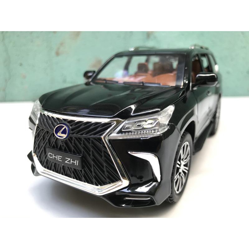 Mô hình xe ô tô  LEXUS LX570 2020 1:24