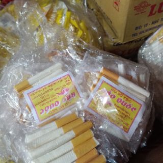 1 gói 7 chiếc kẹo hình điếu thuốc