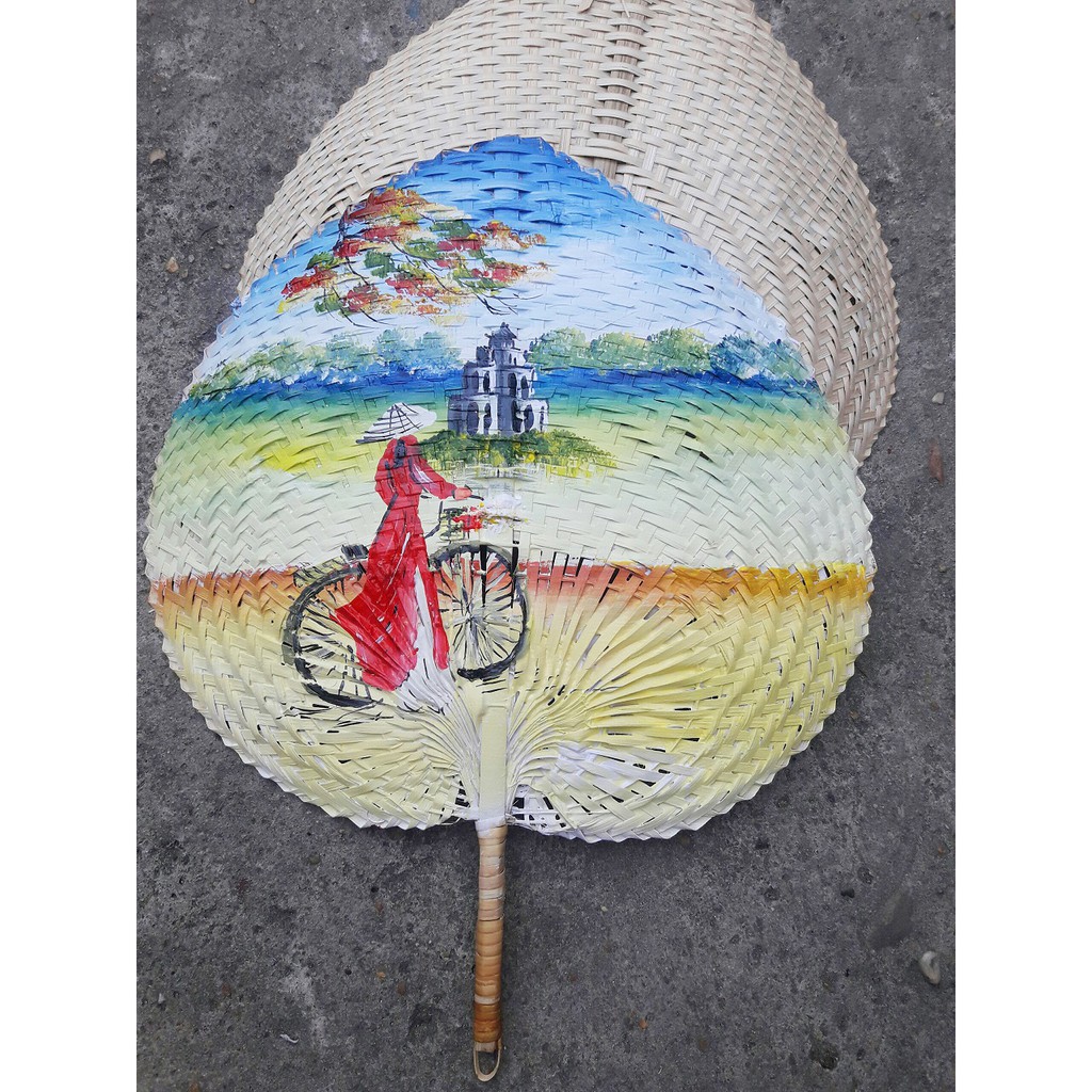 Quạt lá đề vẽ - Áo dài và địa danh Việt Nam (25cmx40cm)