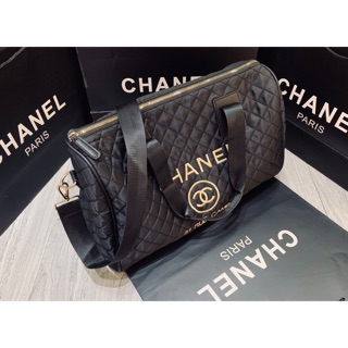 Túi xách nữ túi du lịch trống hoạ tiết quả trám logo chữ màu trắng có dây đeo chéo