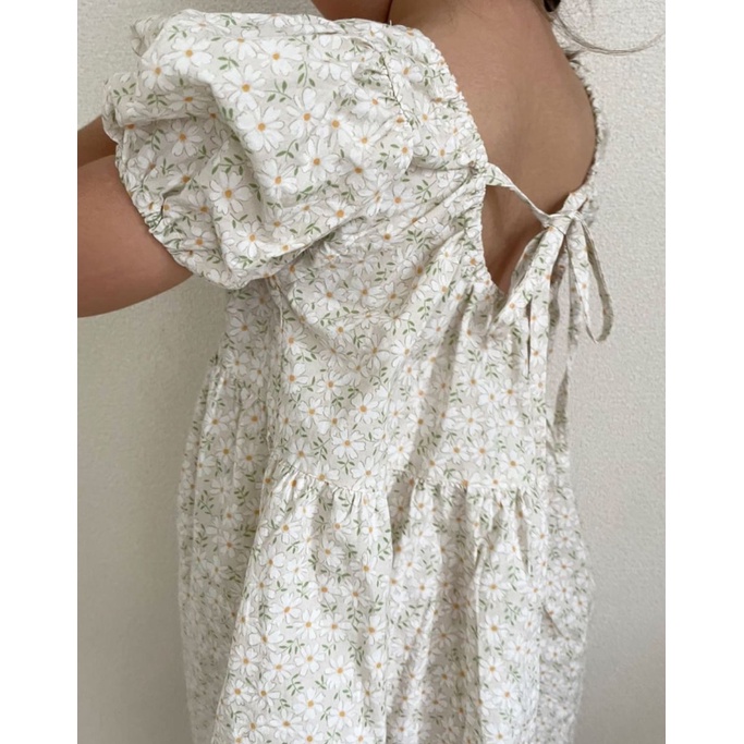 Váy buộc dây hoa cúc và trắng dáng BabyDoll thoáng mát made in Korea chính hãng Hàn Quốc thời trang trẻ em BABYKOREA