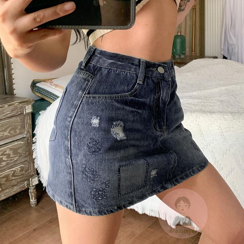 Chân Váy Jeans Lưng Thấp Đính Nút Thời Trang Cho Nữ