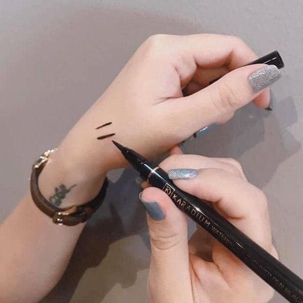 [ Auth Hàn ] Bút Dạ Kẻ Mắt Nước Karadium Waterproof Brush Liner Black Hàn Quốc. | BigBuy360 - bigbuy360.vn