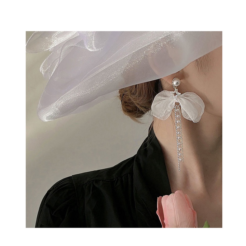 Đôi Bông Tai Dáng Rơi Họa Tiết Hoa Đính Ngọc Trai Thời Trang Cho Nữ