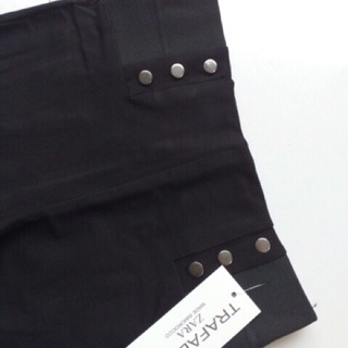 Quần legging cạp cao 6 khuy