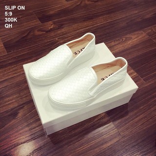 GIÀY SLIP ON NỮ XINH HÀNG ĐẸP