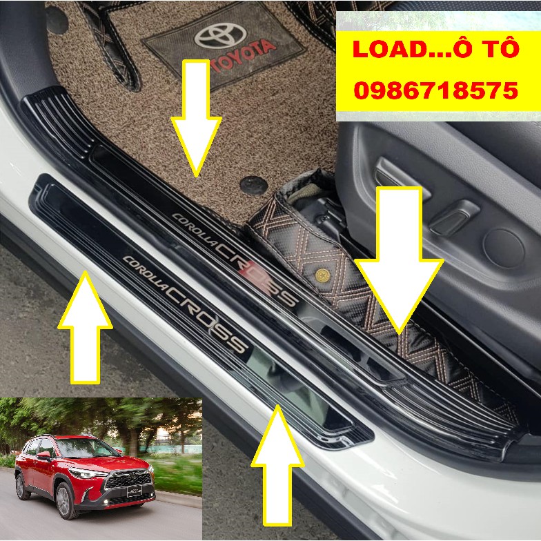 Ốp Bậc Cửa, Nẹp Bước Chân Xe Toyota Cross 2022-2020 Trong, Ngoài Loại 1 Mặt Bóng Chất Liệu Titan Cao Cấp