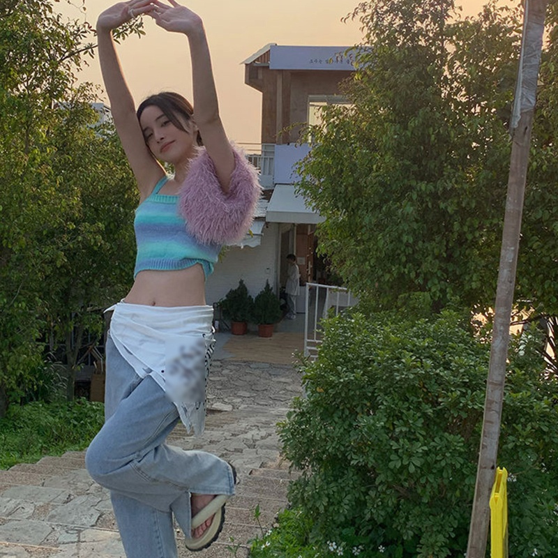 Áo Croptop Dệt Kim Không Tay Dáng Ôm Họa Tiết Kẻ Sọc Nhiều Màu Sắc Dành Cho Nữ