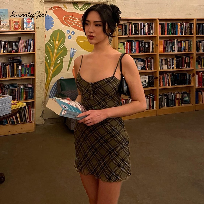 Đầm Dây Nữ Phong Cách Vintage 2022