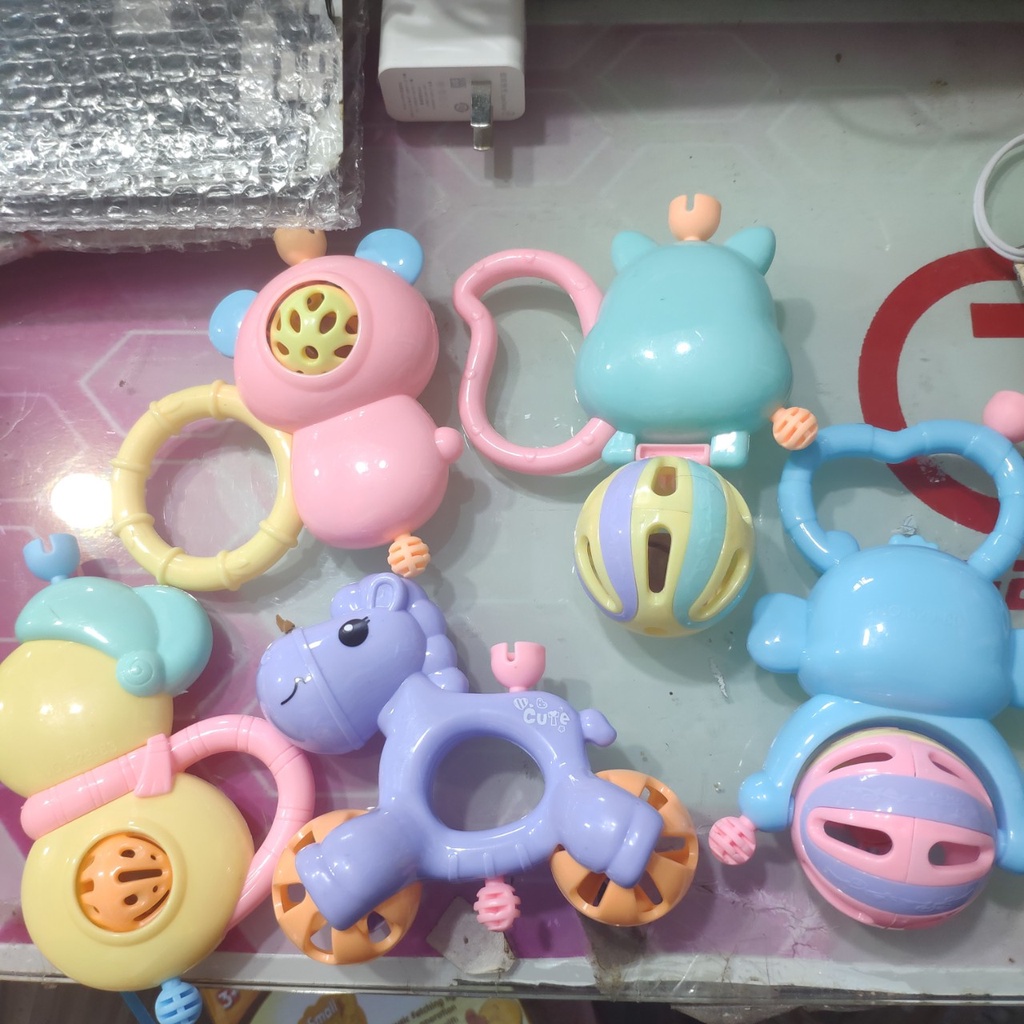 Đồ chơi xúc xắc, lục lạc có chuông vui nhộn 5 món hình thú đáng yêu cho bé