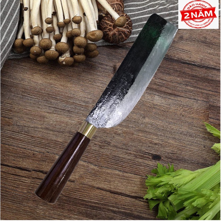 Dao thái nhà siêu sắc bằng nhíp xe ô tô chuẩn làng nghề rèn Đa Sỹ