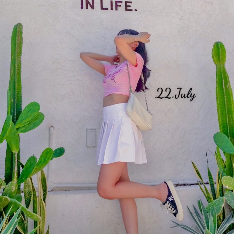 Áo croptop ôm màu hồng Pink Buterfly