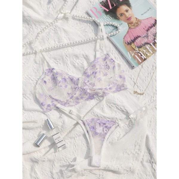Set đồ lót ren xuyên thấu hoa hồng nhạt sexy