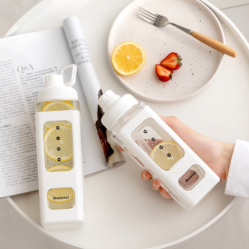 Bình Nước Nhựa Trong Suốt Hình Vuông In Hình Gấu Dễ Thương Dung Tích Lớn Có Ống Hút Dùng Khi Đi Du Lịch