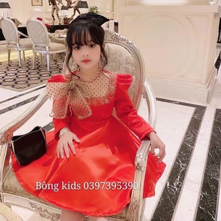 Váy nhung tiểu thư phối ren cổ tay bồng chất đẹp