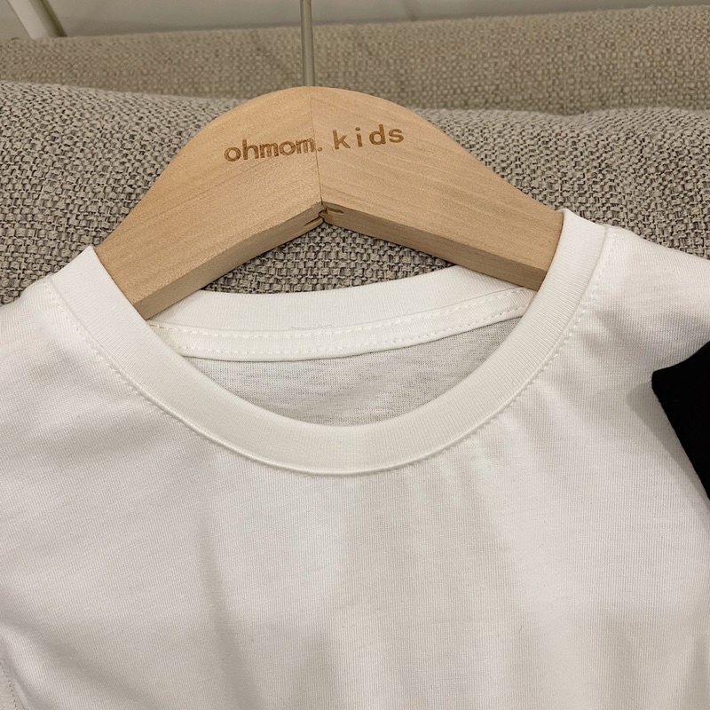 Áo thun cổ tròn trơn basic chất cotton cho bé gái bé trai