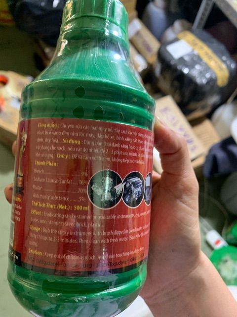 Nước tẩy trắng cực mạnh 702 500ml