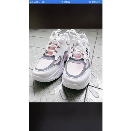 Giày thể thao nữ Ulzzang Eila viền phản quang cá tính phối màu | BigBuy360 - bigbuy360.vn