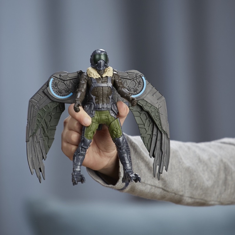 Mô hình Marvel's Vulture Squeeze legs